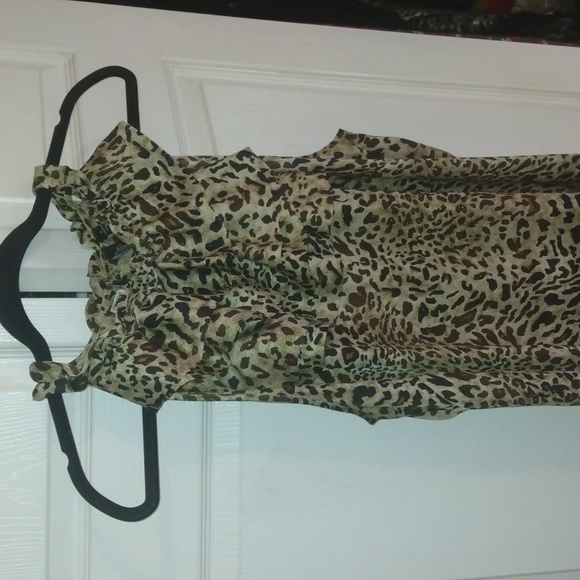 Essentials by Milano women's animal pattern sleeveless top SZ XL NWoT - Picture 3 of 17